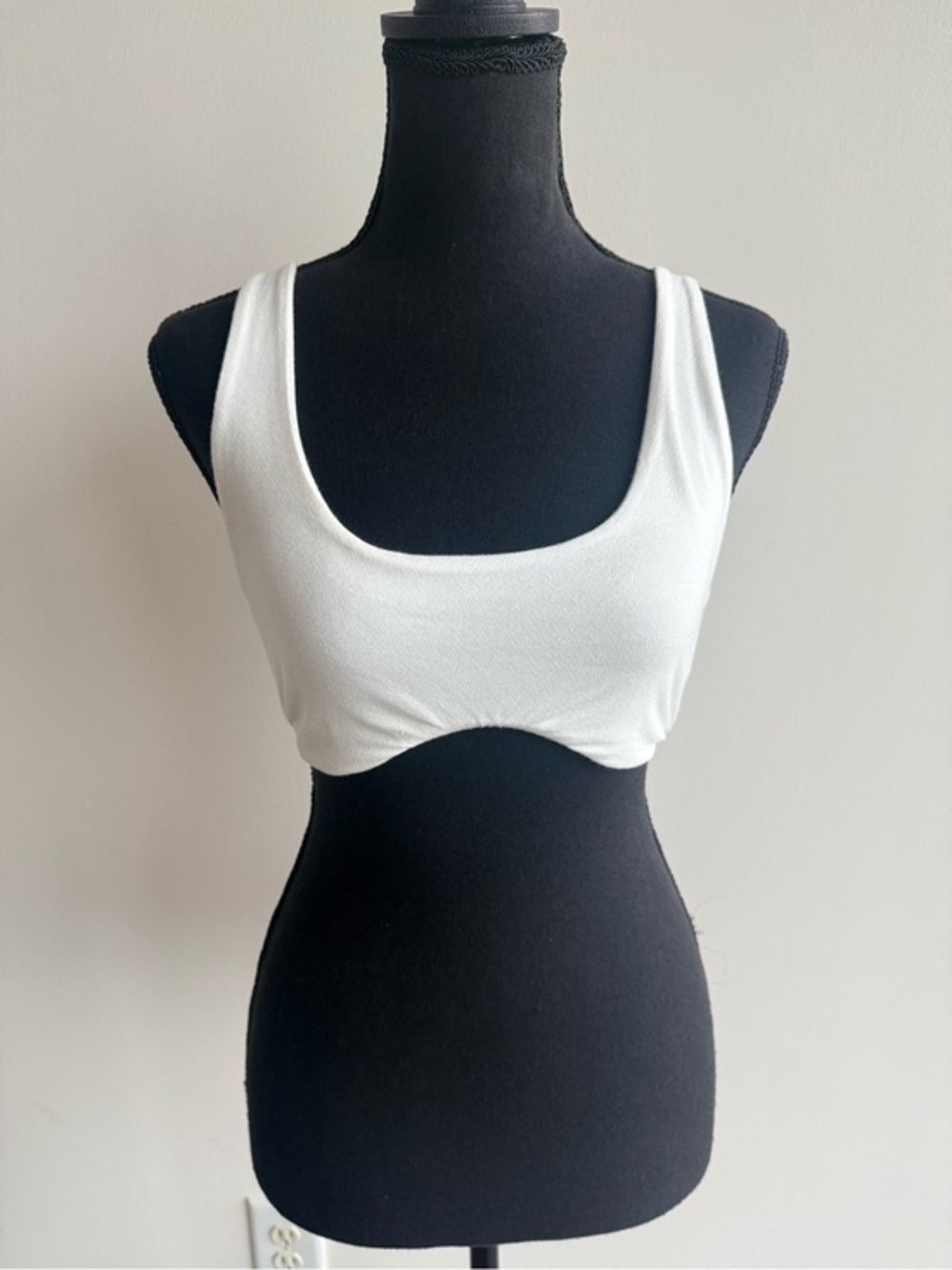 naked wardrobe White Scoop-Neck Cropped Tank